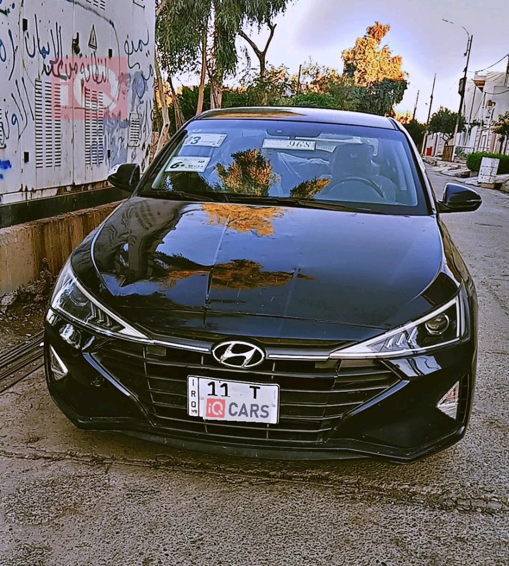 هیوندای ئەلەنترا